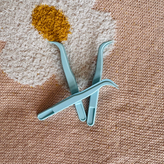 BunBook Sticker Tweezers - Light Blue