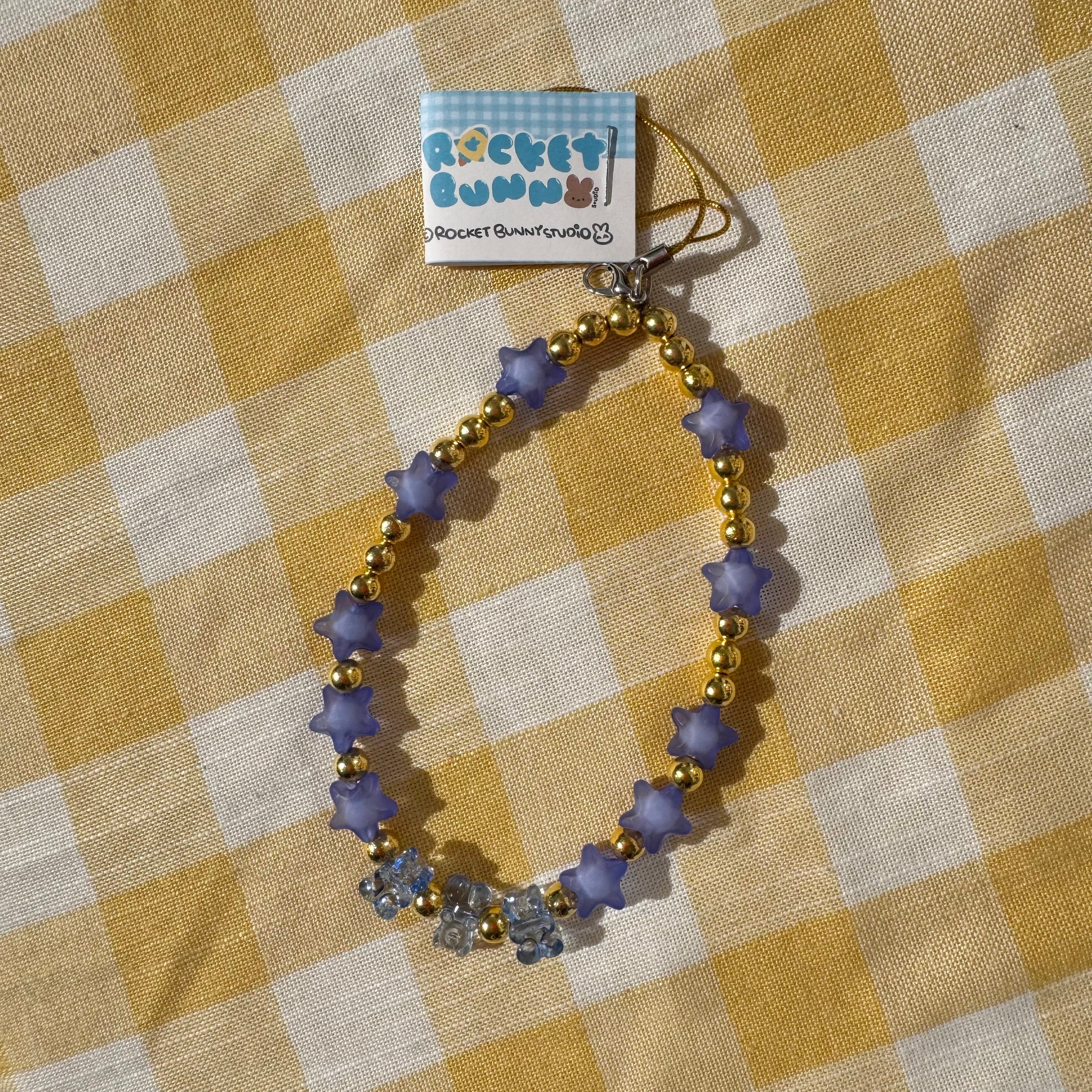 Nilla’s Sparkly Wriststraps